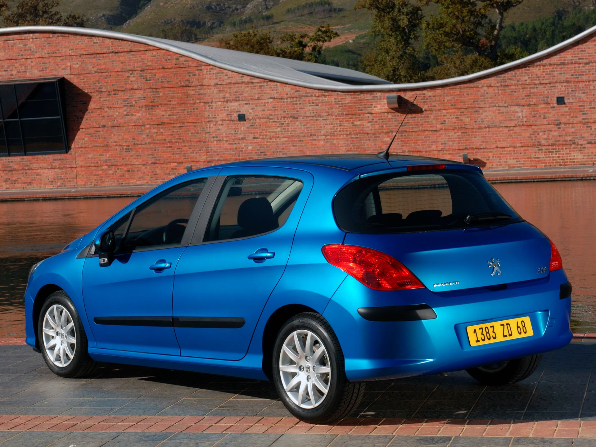 2007 - 2011 Peugeot 308 5D