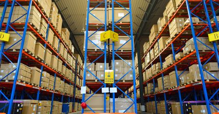 Skandal w niemieckim Amazonie. Nowe towary są niszczone w imię oszczędności (aktualizacja)