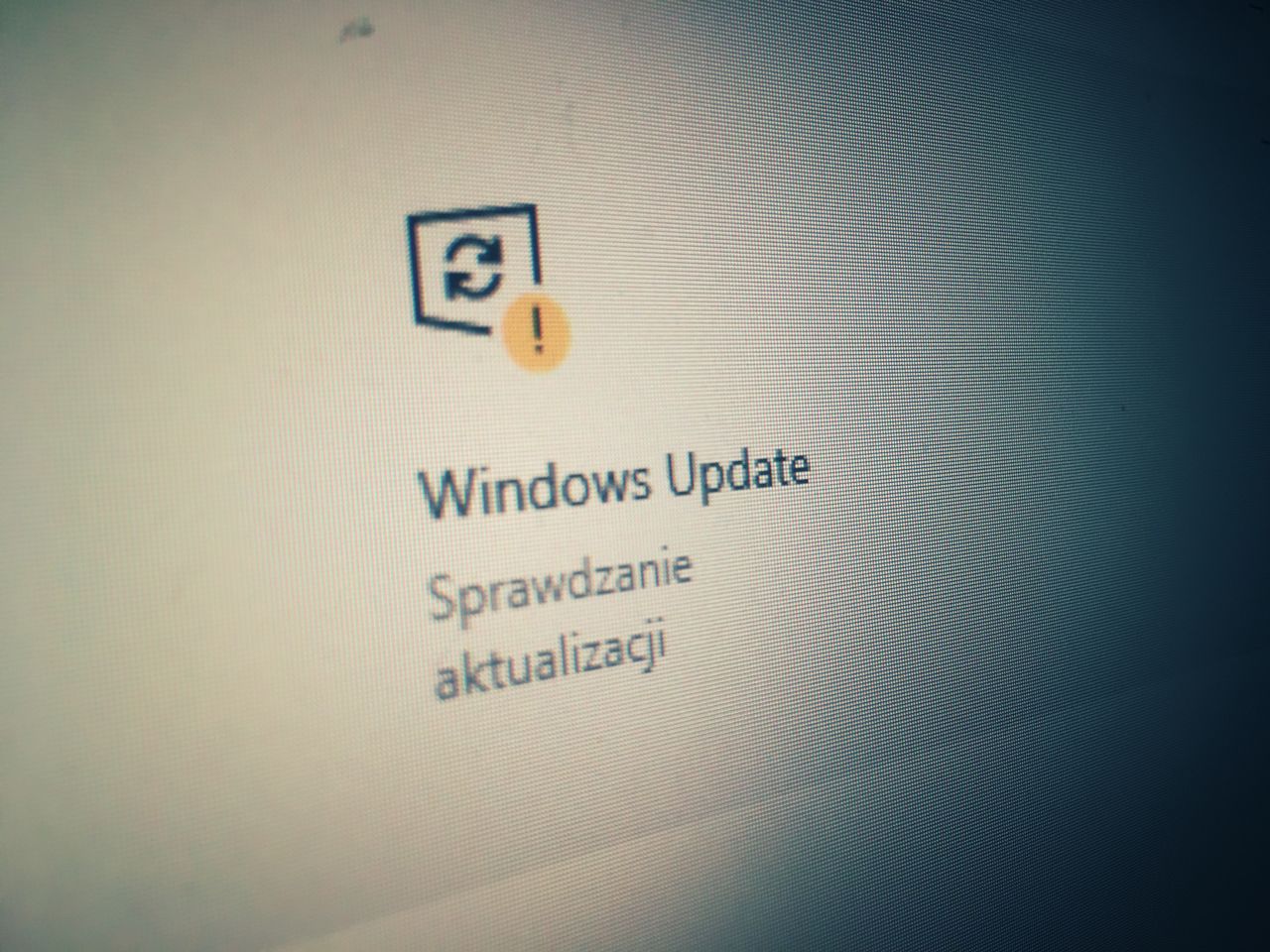 Windows 10 przyspiesza z migracją na nowsze wersje (fot. Kamil Dudek)