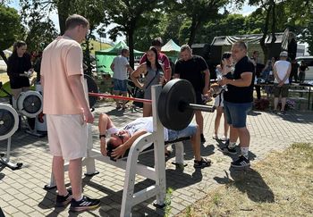 Festyn charytatywny dla Pauliny z Kłody. Zbiórka pieniędzy na leczenie dziecka
