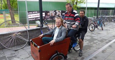 Pierwsza w Lublinie bezpłatna wypożyczalnia roweru towarowego "biblio bike"