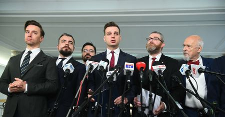 Chciał ukarać Brauna. Stracił stanowisko