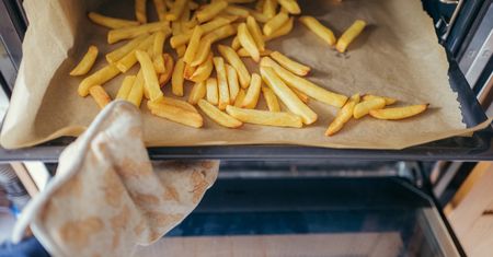 "Frytkowy kryzys" w Australii. Puste lodówki straszą mieszkańców