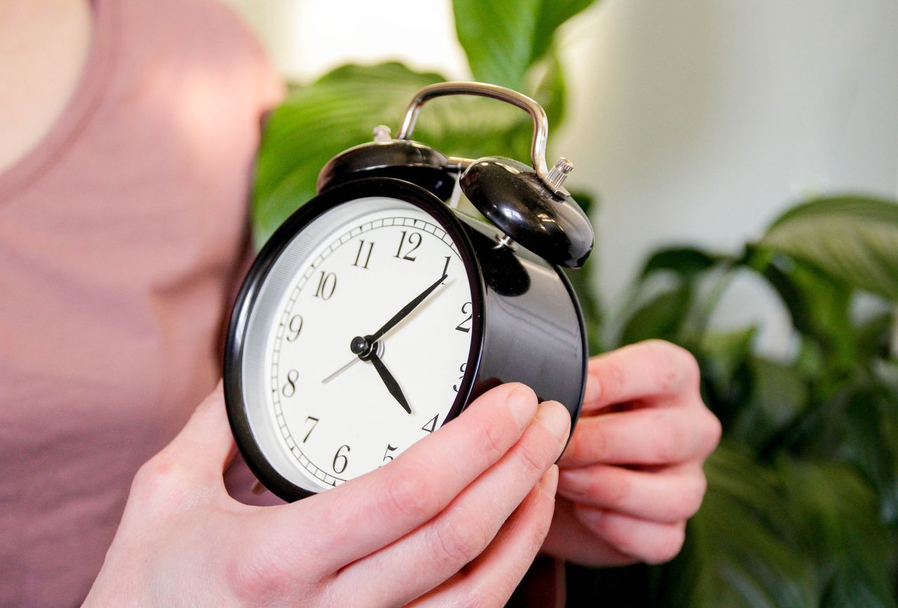 Zapytali Polaków o zmianę czasu. Jest najnowszy sondaż