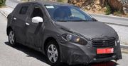 Suzuki SX4 będzie większe, odmiana Turbo na zdjęciach? [aktualizacja]