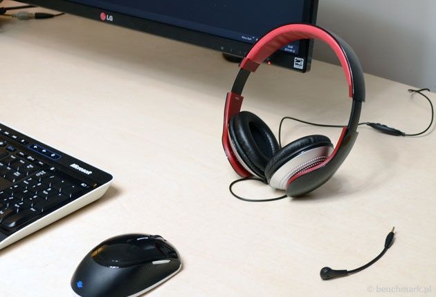 Edifier K830