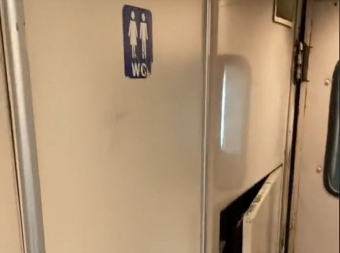 Pokazała WC w egipskim pociągu. Jak wypada PKP?