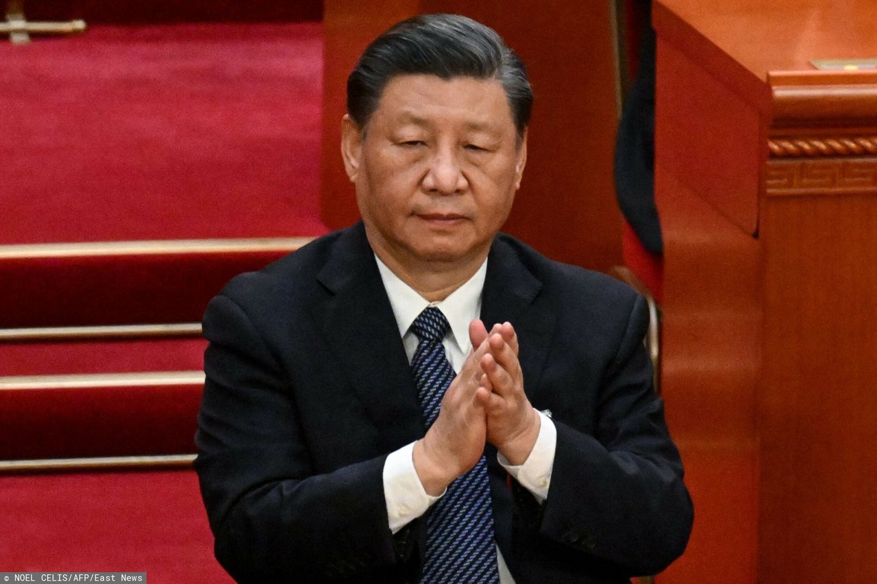 Firmy uciekają z Chin. Powód? Partia wprowadziła obowiązkowe zajęcia