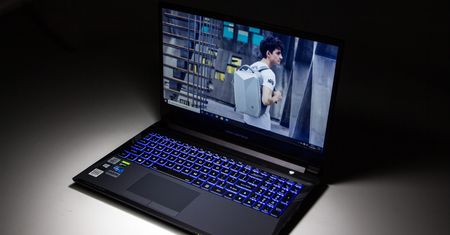 Czy tanio może być dobrze? Testujemy Machenike T58, czyli chiński laptop z Polski