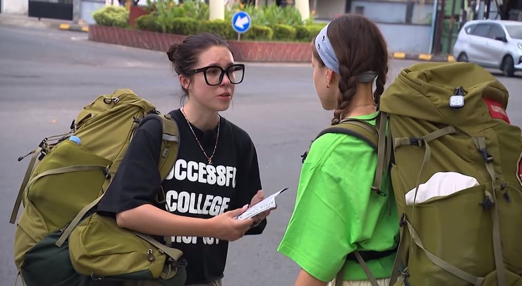 Maria Jeleniewska i Zoja Skubis 