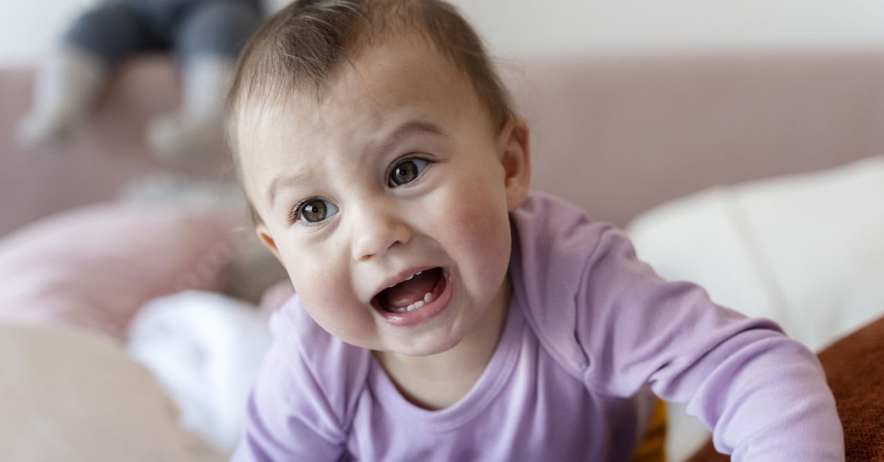 Stres w ciąży. Kortyzol może przyspieszać wyrzynanie zębów u niemowląt