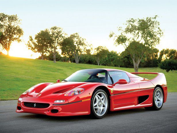 Ferrari F50 (1995) - z wyścigowym rodowodem [lekcja historii]
