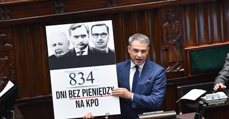 Totalnie zagłuszyli Morawieckiego. Awantura w Sejmie