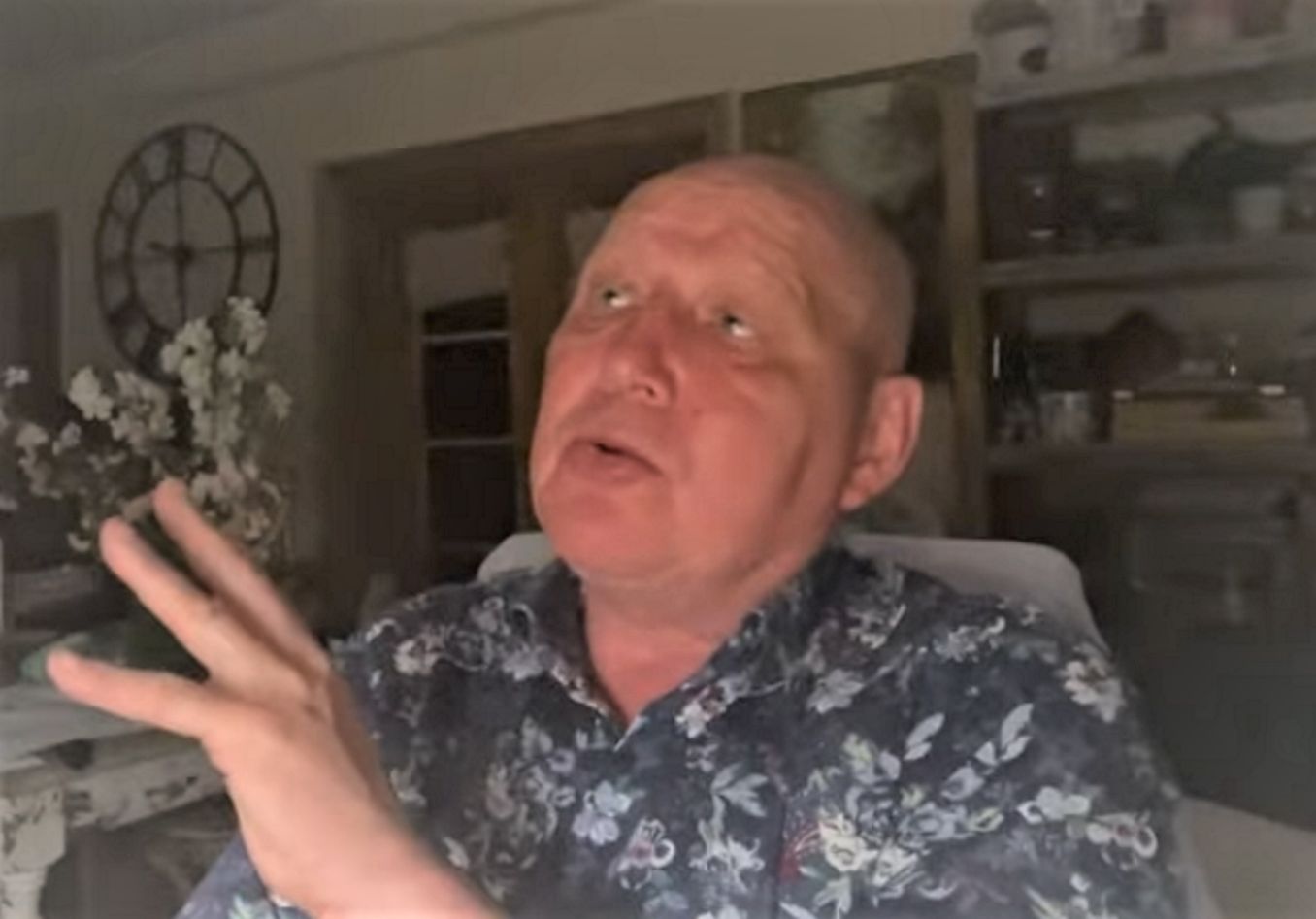Krzysztof Jackowski to najsłynniejszy polski jasnowidz. 