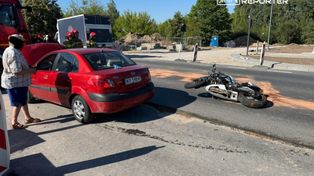 Warszawa. Auto wjechało w tył motocykla na Wilanowie. Motocyklista w szpitalu