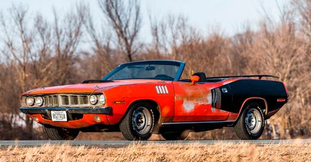 Niezwykłe rzadki plymouth cuda convertible na sprzedaż. Spędził 35 lat w kontenerze i jest wart fortunę