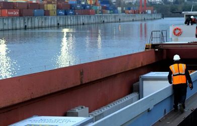 IKEA wprowadza dostawy łodzią