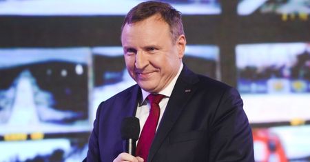 Tyle wyniesie emerytura Jacka Kurskiego. Lepiej usiądźcie