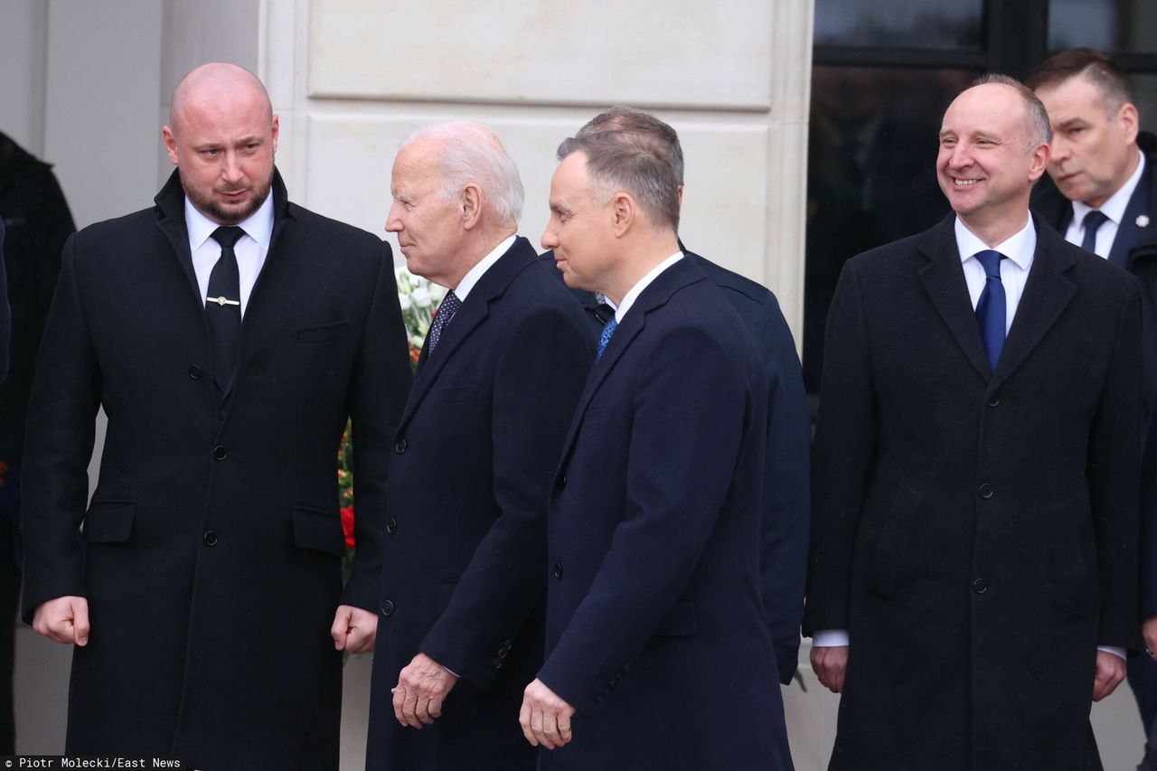 Prezydent USA Joe Biden w Polsce. Obok szef BBN Jacek Siewiera
