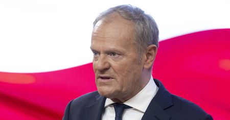Tusk wbija szpilę Nawrockiemu. Napisał cztery słowa