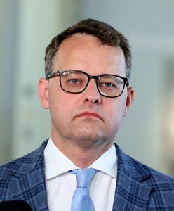 Romanowski przekroczył granicę? Śledczy wskazują, gdzie może przebywać