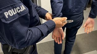 Pobicie na pilskim osiedlu. Zatrzymani mieli na koncie osiem przestępstw