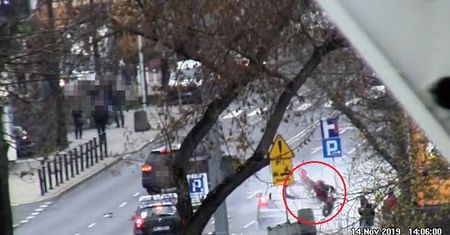 Położył motocykl, by uniknąć zderzenia. Rozpędzony jednoślad sunął wprost na pieszych
