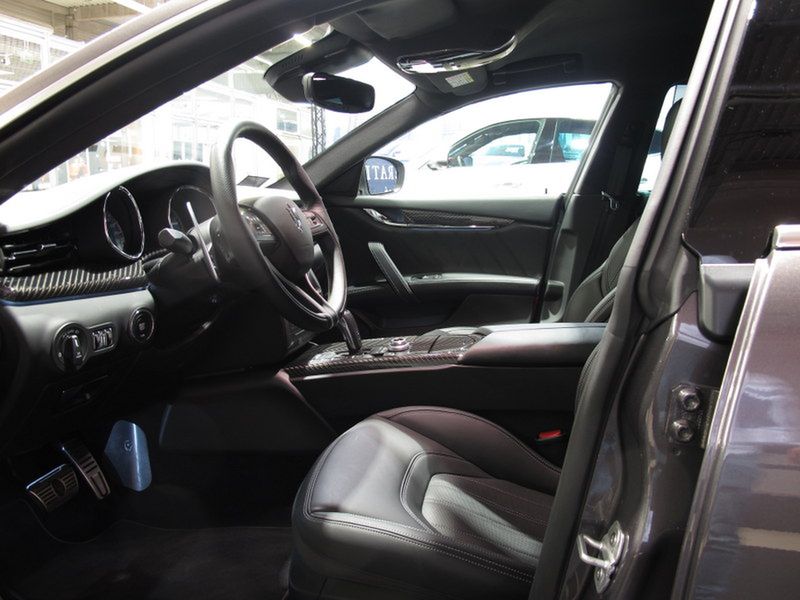 Maserati Quattroporte SQ4