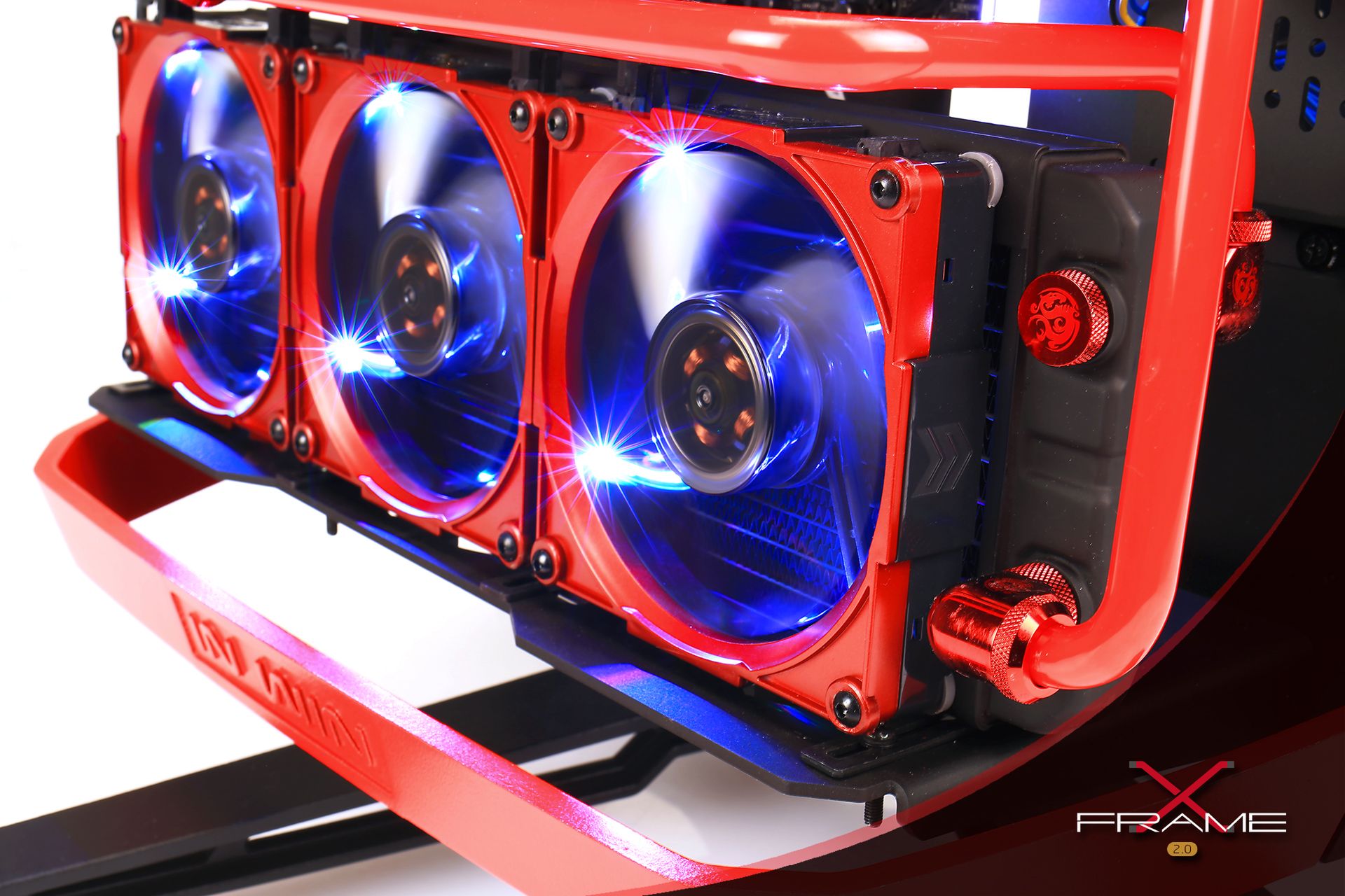 In Win X-Frame 2.0: oryginalna obudowa benchtable na 30. urodziny In Win 19