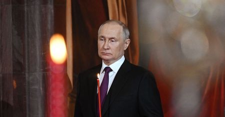 Putin poszedł do cerkwi. Rosyjskie media przemilczały pewien fakt