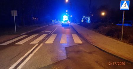 Rybnik. Szedł chodnikiem, a mimo to został potrącony przez samochód