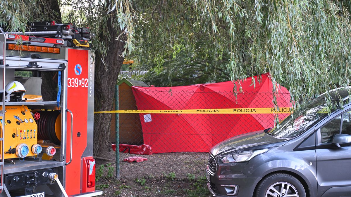 miejsce wypadku
Art Service
4-letni, studnia, utopienie, wypadek, ch�opiec, przedszkolak, przedszkole, stra� po�arna, miejsce wypadku