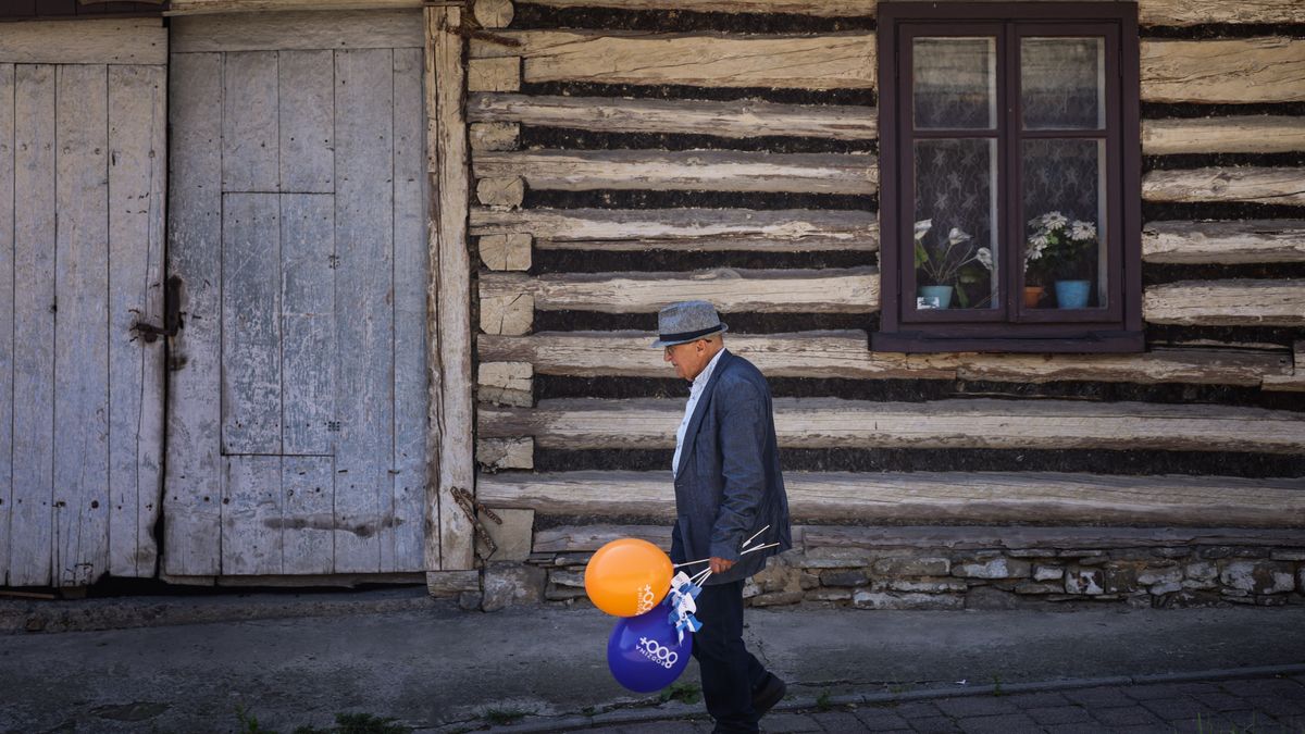 Trzynastki i czternastki będą kontynuowane? Odpowiedź nie jest jednoznaczna 
