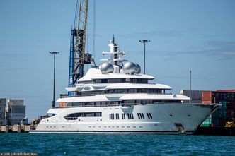 Najbogatsi Rosjanie wracają do kraju. Boją się tylko jednego