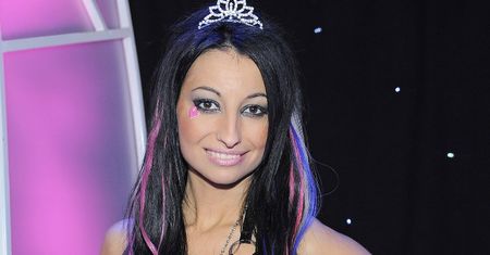 Odmieniona Jola Rutowicz wraca do social mediów po przerwie i prezentuje zdjęcia w SUKNI ŚLUBNEJ