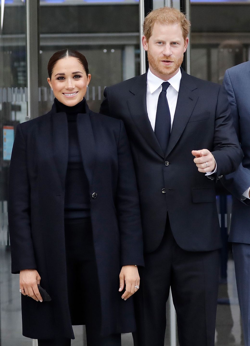 epa09483654 Britain's Prince Harry, Duke of Sussex (R) and his wife Meghan, Duchess of Sussex pose for photographers in front of the World Tase Center in New York, New York, USA, 23 September 2021. The couple will attend the Global Citizen Concert in Central Park to stress the importance of global vaccine equity to end the coronavirus disease (COVID-19) pandemic.  EPA/PETER FOLEY 
Dostawca: PAP/EPA.