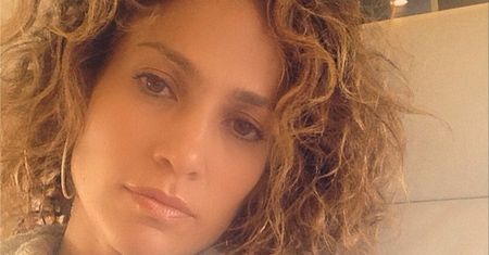 Jennifer Lopez w kręconych włosach!