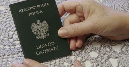Nie tylko relikt przeszłości. "Zielona książeczka" może zwiększać emeryturę