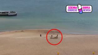 Ujęcie z plaży w Kołobrzegu. Ludzie aż się zatrzymywali