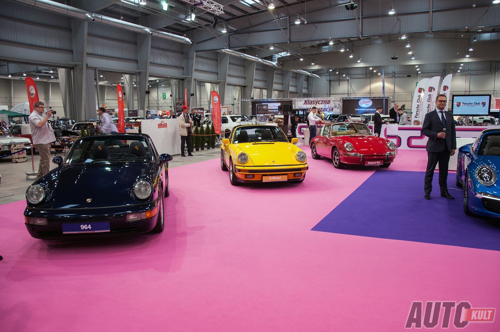 Porsche 911 Targa na targach Auto Nostalgia 2014 - galeria zdjęć 4