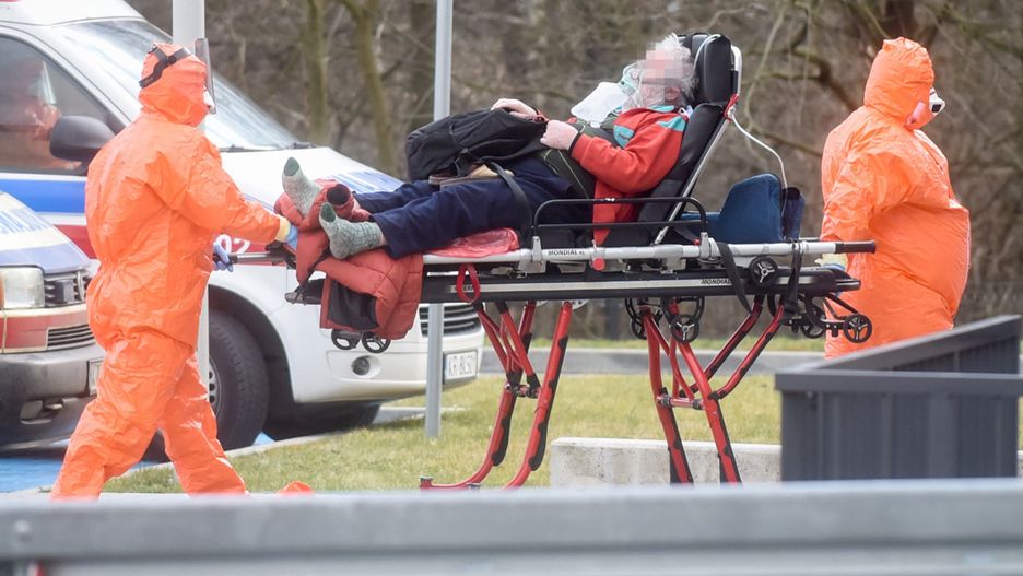 Koronawirus na świecie. Na COVID-19 zmarło ponad pół miliona osób