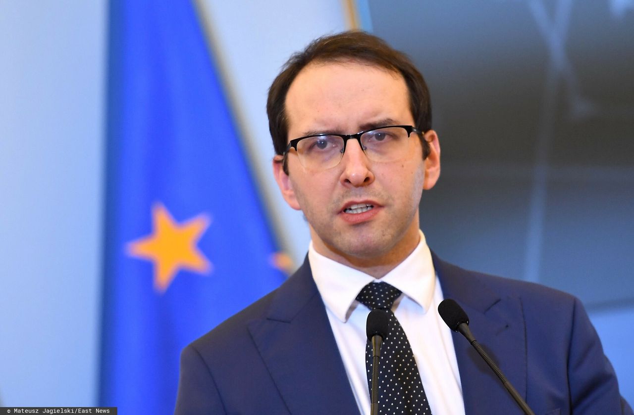 Żaryn grzmi. "Rosyjska dezinformacja stale oczernia Polskę"