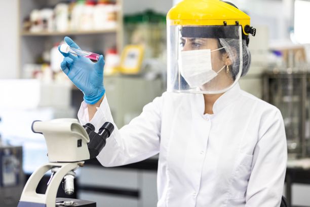 Koronawirus. Szwajcaria chce dokładniej przeanalizować dane producentów szczepionki na COVID-19