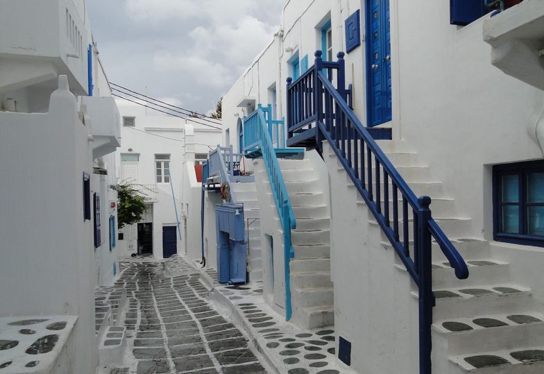 Gwałt podczas wakacji w Grecji. 22-latka oskarża zamożnego Amerykanina