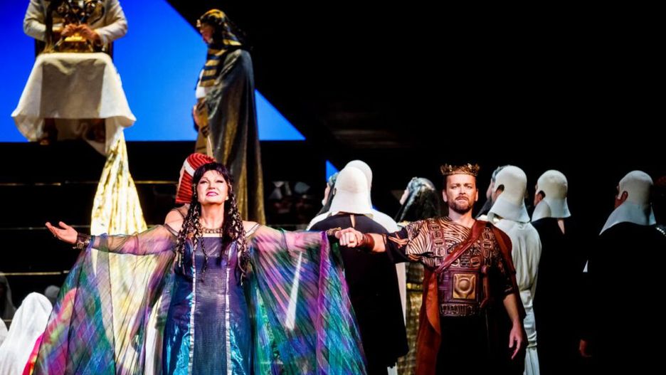 Małgorzata Walewska (Amneris) i Arnold Rutkowski (Radames). Inauguracja sezonu 2025/2026 w Operze Śląskiej w Bytomiu © Krzysztof Bieliński