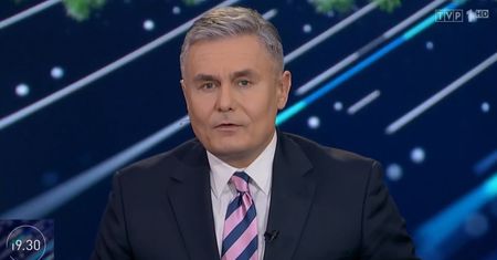 Ex-ksiądz gej w programie "19.30". Słowa o Kościele oburzą część wiernych