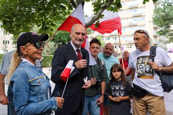 Ważą się losy immunitetu Antoniego Macierewicza. Oto majątek posła i jego żony
