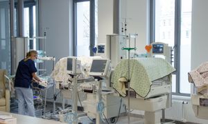 Jeden poród tygodniowo. Położnych jest za dużo