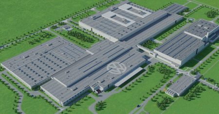 Europejski Bank Odbudowy i Rozwoju wstrzymał finansowanie nowej fabryki Volkswagena w Polsce. Czy inwestycja jest zagrożona?