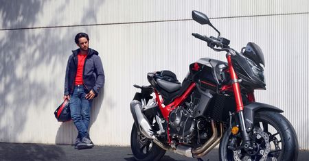 Nowa Honda CB750 Hornet ma najlepszy w klasie stosunek mocy do masy. Znamy też cenę